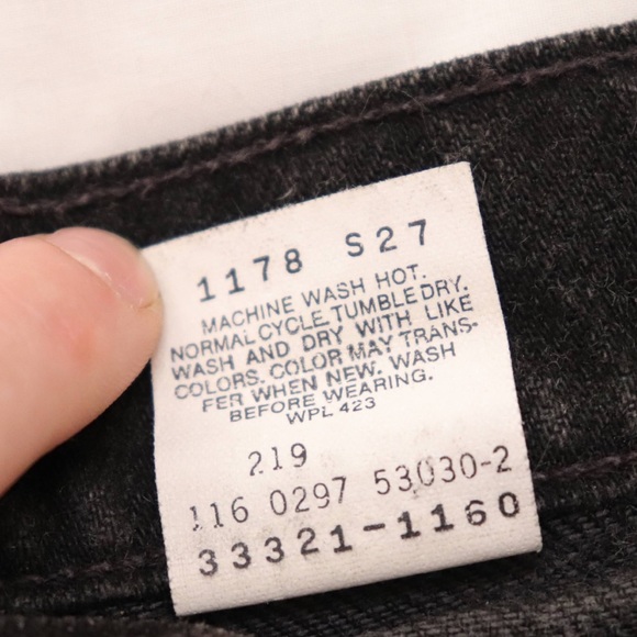 Vintage 80's Orange Tab Levi's High Waisted Denim Shorts - Picture 10 of 12